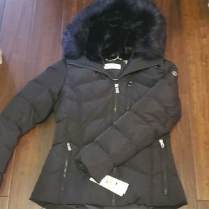 Calvin Klein Winter coat, detachable fur trim, nwt